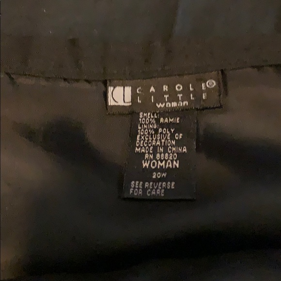 Embroidered gold and black skirt - Picture 3 of 4